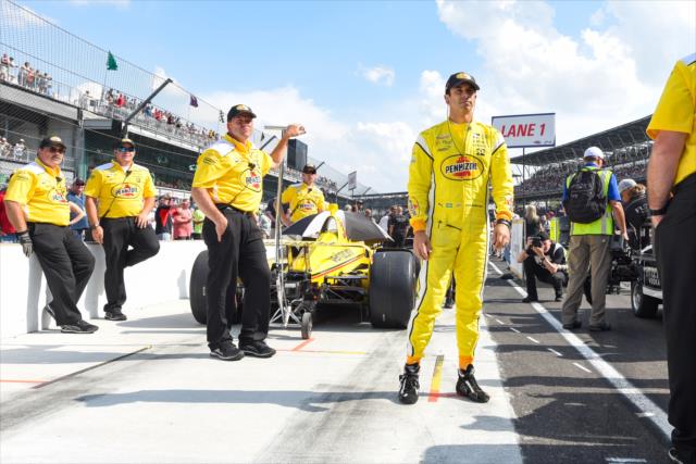 Helio Castroneves watches from pit lane prior to his qualification attempt for the 102nd Indianapolis 500 at the Indianapolis Motor Speedway -- Photo by: James  Black