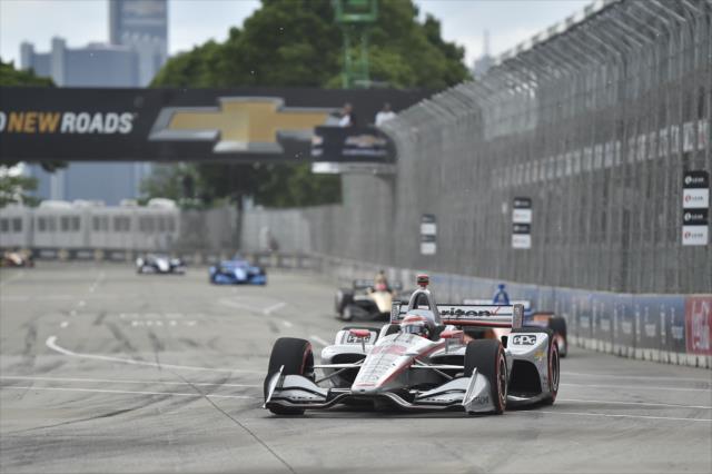 Will Power leads a group into Turn 1 during Race 2 of the Chevrolet Detroit Grand Prix at Belle Isle Park -- Photo by: Chris Owens