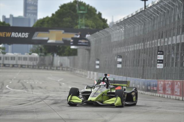 Charlie Kimball sets up for Turn 1 during Race 2 of the Chevrolet Detroit Grand Prix at Belle Isle Park -- Photo by: Chris Owens