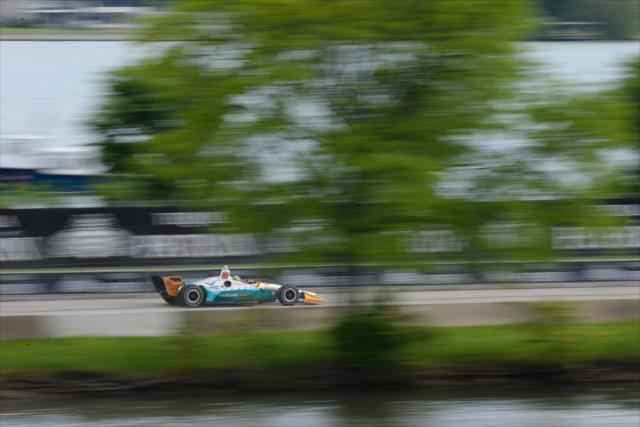 Gabby Chaves streaks down the backstretch during Race 2 of the Chevrolet Detroit Grand Prix at Belle Isle Park -- Photo by: James  Black