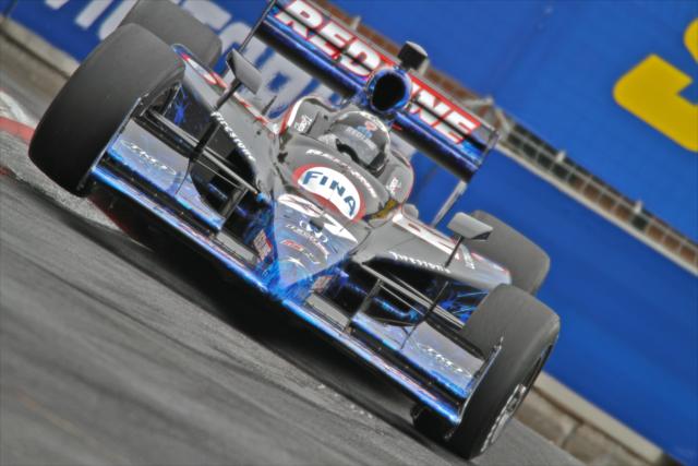 Tomas Scheckter catches some curb in the #07 -- Photo by: Shawn Gritzmacher