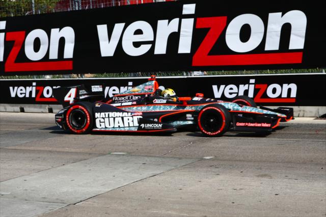 Oriol Servia enters Turn 2 during the Grand Prix of Baltimore -- Photo by: Bret Kelley
