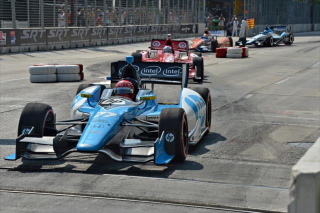 Simon Pagenaud leads Scott Dixon through the chicane during the Grand Prix of Baltimore -- Photo by: John Cote