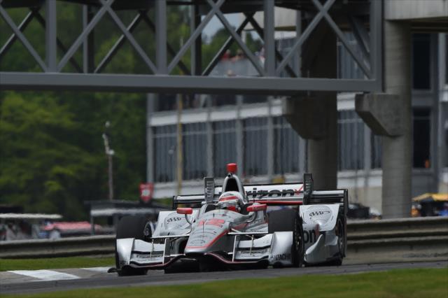Will Power dives into the Turn 8-9 Esses section during qualifications for the Honda Indy Grand Prix of Alabama -- Photo by: Christopher Owens