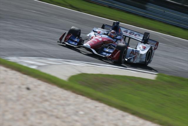Carlos Munoz screams into Turn 5 during qualifications for the Honda Indy Grand Prix of Alabama -- Photo by: Joe Skibinski