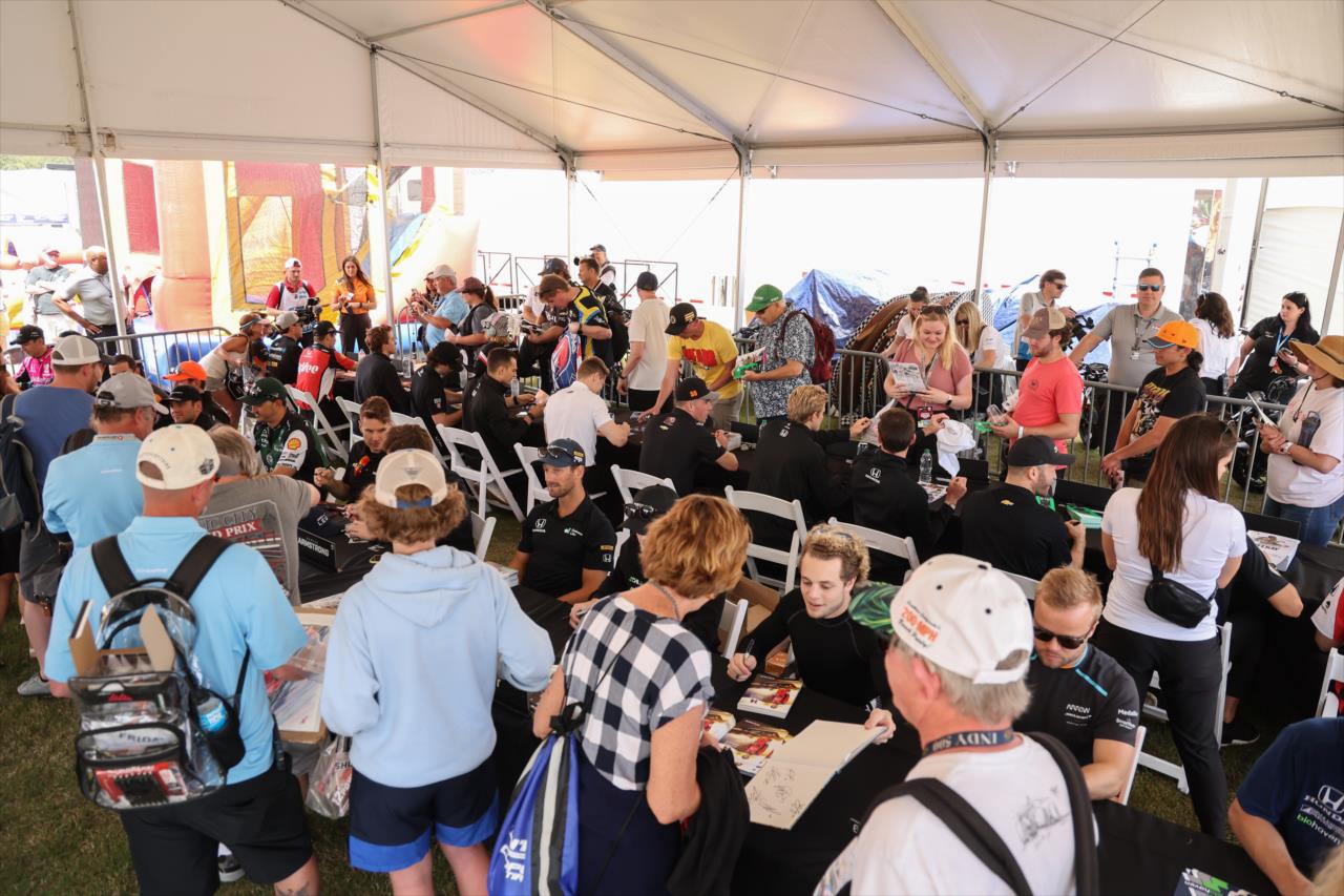 Autograph Session - Children's of Alabama Indy Grand Prix - By: Chris Owens -- Photo by: Chris Owens