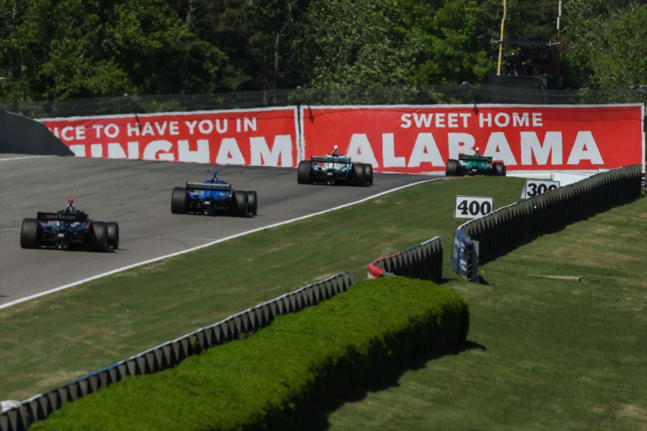 Race Action - Children's of Alabama Indy Grand Prix - By: Chris Owens -- Photo by: Chris Owens