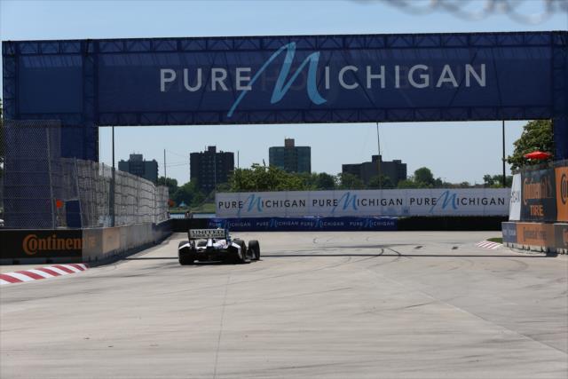 James Hinchcliffe on course during practice for the Chevrolet Dual In Detroit -- Photo by: Chris Jones