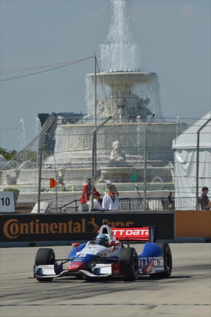 Ryan Briscoe on course during practice for the Chevrolet Dual in Detroit -- Photo by: Chris Owens