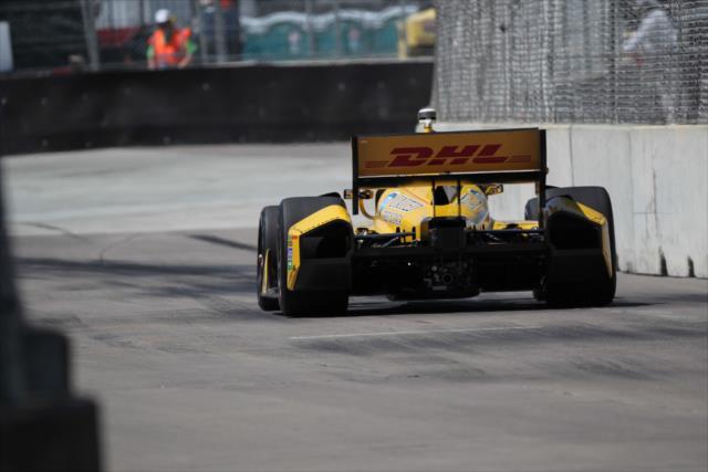 Ryan Hunter-Reay on course during practice for the Chevrolet Dual In Detroit -- Photo by: Joe Skibinski