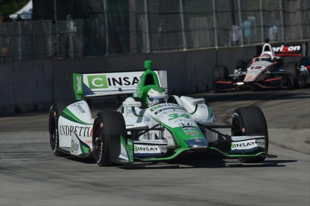 Carlos Munoz leads Will Power into Turn 5 during Race 1 of the Chevrolet Indy Dual in Detroit -- Photo by: Chris Owens