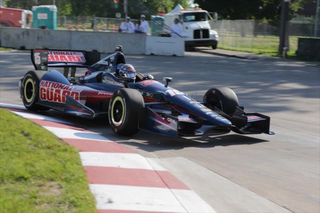 Graham Rahal on course during qualifications for Race 1 of the Chevrolet Indy Dual in Detroit -- Photo by: Joe Skibinski
