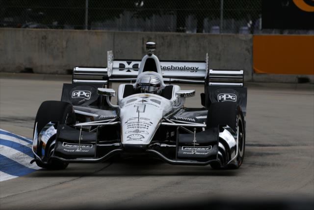 Simon Pagenaud hits the apex of Turn 11 during practice for the Chevrolet Detroit Grand Prix -- Photo by: Bret Kelley