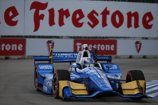 Scott Dixon hammers into the apex of Turn 5 during practice for the Chevrolet Detroit Grand Prix -- Photo by: Chris Jones