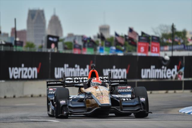 James Hinchcliffe dives into Turn 2 during practice for the Chevrolet Detroit Grand Prix -- Photo by: Chris Owens