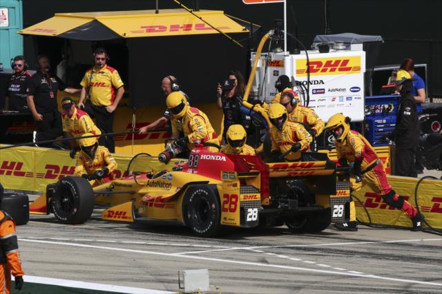 Ryan Hunter-Reay comes in for tires and fuel on pit lane during Race 1 of the Chevrolet Detroit Grand Prix -- Photo by: Bret Kelley