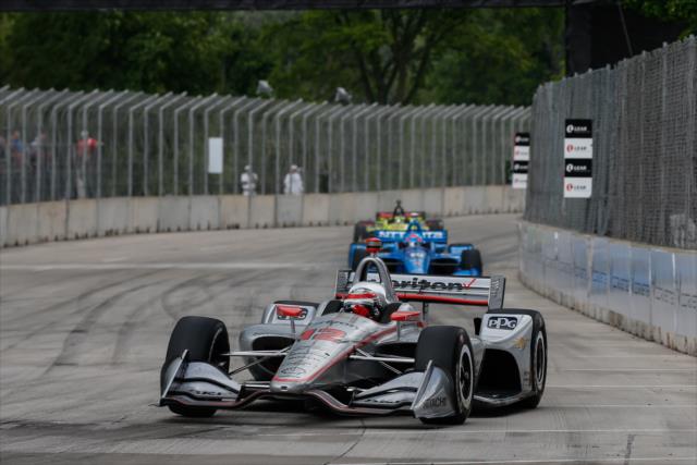 Will Power sets up for Turn 7 during Race 2 of the Chevrolet Detroit Grand Prix at Belle Isle Park -- Photo by: Joe Skibinski