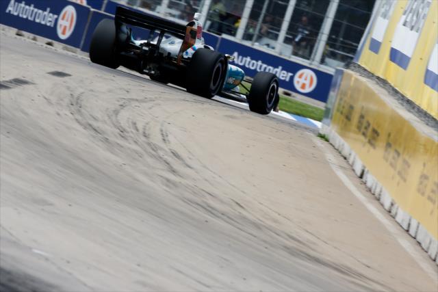 Gabby Chaves disappears exiting Turn 7 during Race 2 of the Chevrolet Detroit Grand Prix at Belle Isle Park -- Photo by: Joe Skibinski