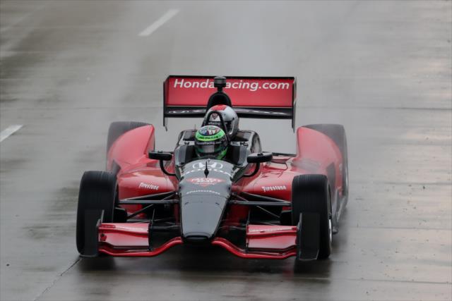 Conor Daly gives Darren McCarty a ride in the Honda Fastest Seat in Sports -- Photo by: Joe Skibinski