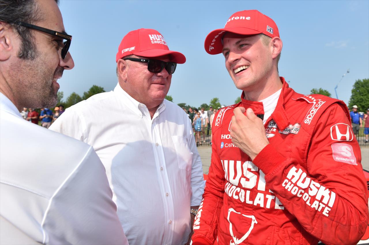 Marcus Ericsson, Dario Franchitti and Chip Ganassi - Chevrolet Grand Prix of Detroit -- Photo by: Chris Owens