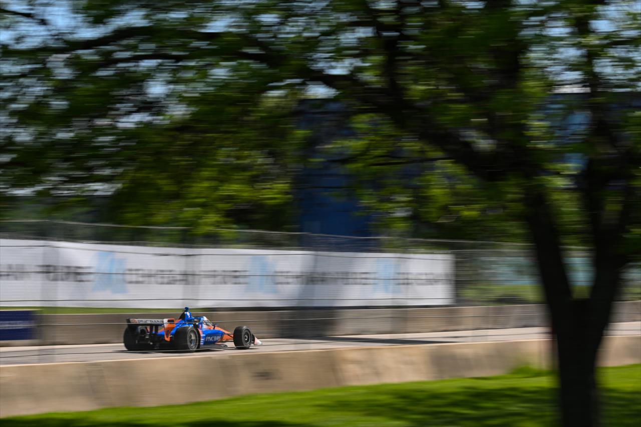 Scott Dixon - Chevrolet Detroit Grand Prix - By: James Black -- Photo by: James  Black