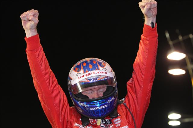Raw emotion shown from Scott Dixon after clinching the 2013 IZOD IndyCar Series championship -- Photo by: Chris Jones