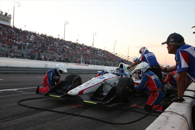 Ed Jones comes in for tires and fuel during the pit stop competition prior to the Bommarito Automotive Group 500 at Gateway Motorsports Park -- Photo by: Chris Jones