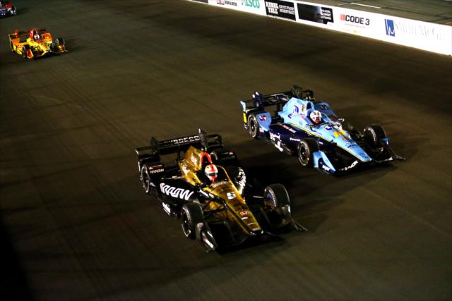 James Hinchcliffe and Graham Rahal go wheel-to-wheel down the frontstretch during the Bommarito Automotive Group 500 at Gateway Motorsports Park -- Photo by: Bret Kelley