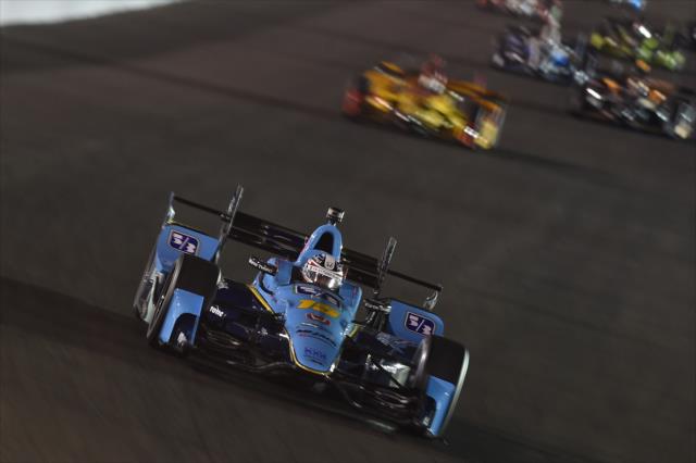 Graham Rahal sets up for Turn 1 during the Bommarito Automotive Group 500 at Gateway Motorsports Park -- Photo by: Chris Owens