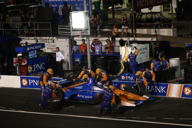Scott Dixon comes in for tires and fuel on pit lane during the Bommarito Automotive Group 500 at Gateway Motorsports Park -- Photo by: Chris Jones