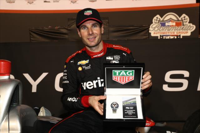 Will Power with his TAG Heuer Winner's Watch after winning the Bommarito Automotive Group 500 at Gateway Motorsports Park -- Photo by: Chris Jones