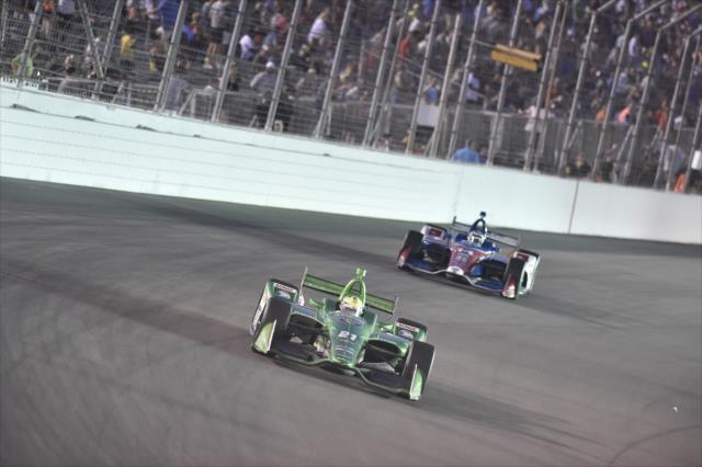 Spencer Pigot and Tony Kanaan set up for Turn 1 during the Bommarito Automotive Group 500 at Gateway Motorsports Park -- Photo by: Chris Owens
