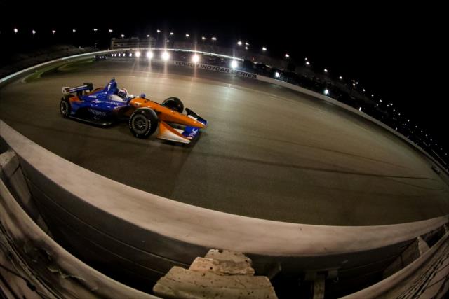 Scott Dixon makes his exit of Turn 2 during the Bommarito Automotive Group 500 at Gateway Motorsports Park -- Photo by: Shawn Gritzmacher