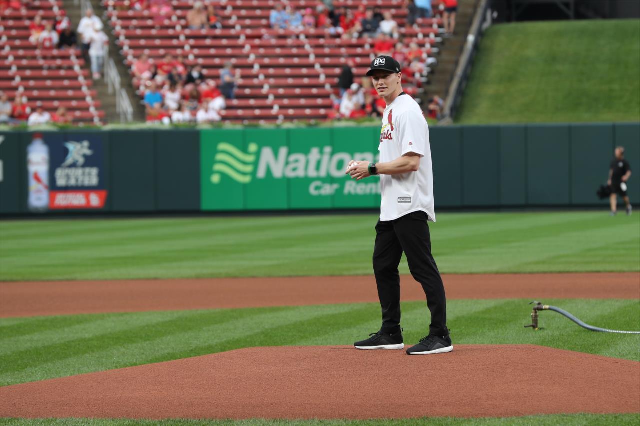 Josef Newgarden throws first pitch at St. Louis Cardinals game - Thursday, Aug 22, 2019