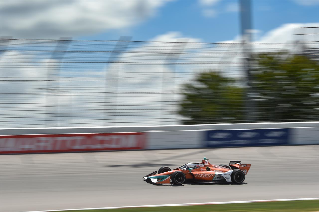 James Hinchcliffe - Bommarito Automotive Group 500 -- Photo by: Chris Owens