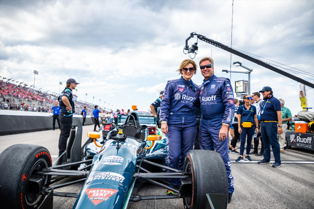 Davey Hamilton and Monica Hamilton - Fastest Seat in Sports - Bommarito Automotive Group 500 - By: Sean Birkle -- Photo by: Sean Birkle