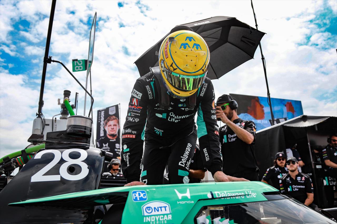 Marcus Ericsson - Bommarito Automotive Group 500 - By: Aaron Skillman -- Photo by: Aaron Skillman