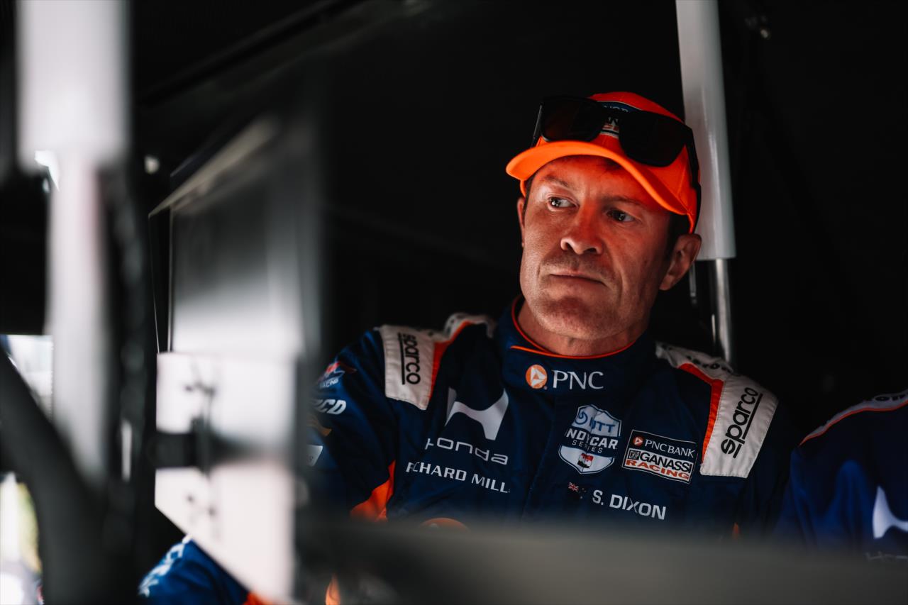 Scott Dixon - Bommarito Automotive Group 500 - By: Joe Skibinski -- Photo by: Joe Skibinski