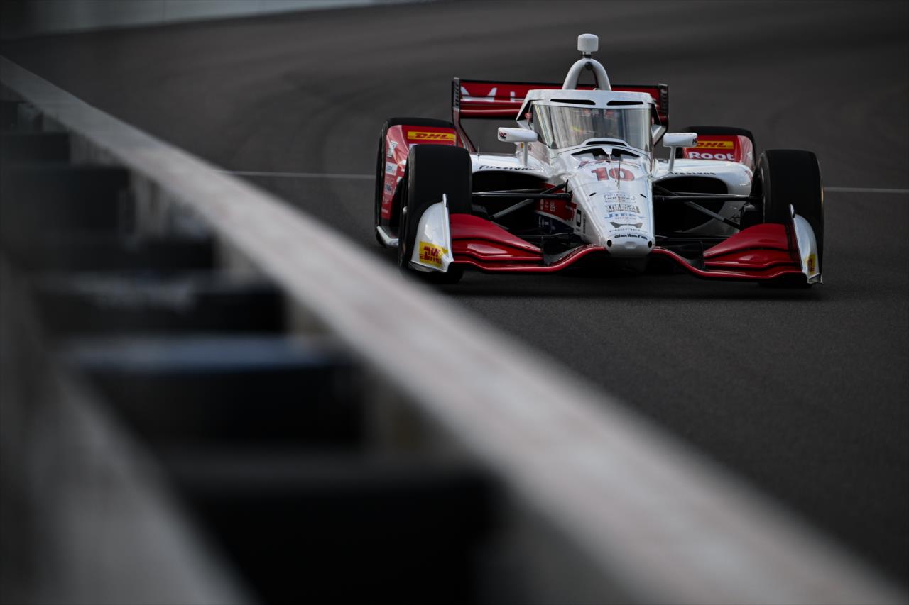 Alex Palou - Bommarito Automotive Group 500 - By: James Black -- Photo by: James  Black