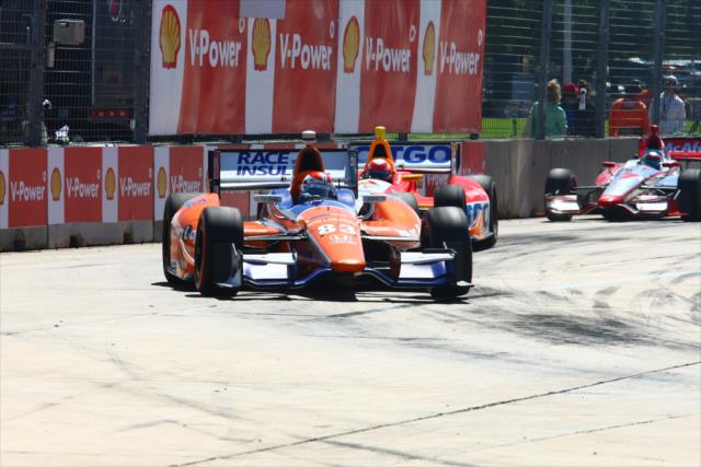 Charlie Kimball and E.J. Viso dive into Turn 2 chicane during Race 2 of the Shell and Pennzoil Grand Prix of Houston -- Photo by: Bret Kelley