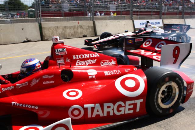 Scott Dixon and Will Power race out of pitlane during Race 2 of the Shell and Pennzoil Grand Prix of Houston -- Photo by: Chris Jones