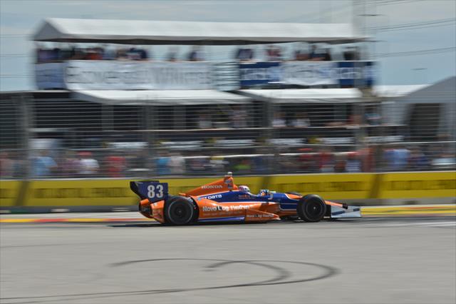 Charlie Kimball streaks through Turn 4 during Race 2 of the Shell and Pennzoil Grand Prix of Houston -- Photo by: John Cote