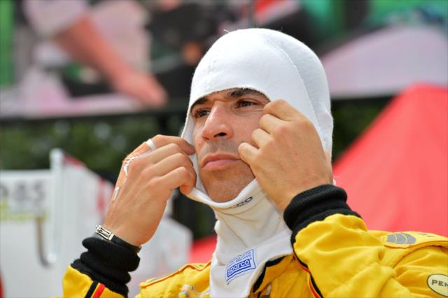 Helio Castroneves prepares for Race 2. -- Photo by: Chris Owens