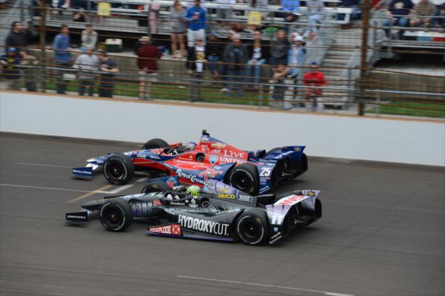 Marco Andretti and Tony Kanaan fight for the lead -- Photo by: Jim Haines