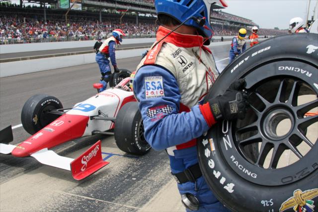 Pit stop for Justin Wilson -- Photo by: Richard Dowdy