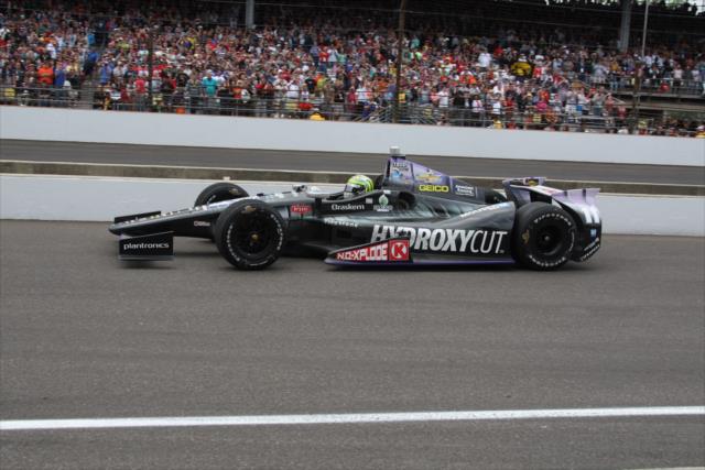 Tony Kanaan in pit lane -- Photo by: Richard Dowdy