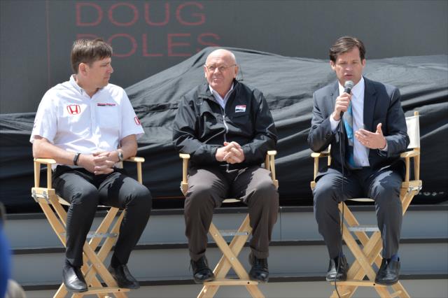 VP, COO of HPD Steve Eriksen, Derrick Walker and IMS President Doug Boles discuss the Honda Super Speedway Aero Kit for the 2015 Indianapolis 500 -- Photo by: Chris Owens