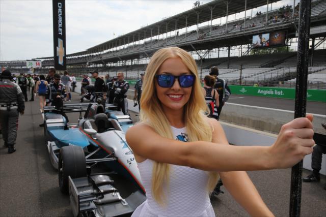 Grid Girl prior to the Angie's List Grand Prix of Indianapolis -- Photo by: Chris Jones