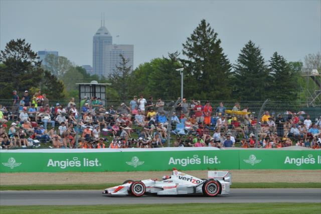 Helio Castroneves exits Turn 2 during the Angie's List Grand Prix of Indianapolis at the Indianapolis Motor Speedway -- Photo by: Chris Owens