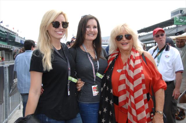 Courtney Force, Laurie Force, and Linda Vaughn on pit lane prior to the Angie's List Grand Prix of Indianapolis at the Indianapolis Motor Speedway -- Photo by: Dana Garrett